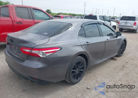 2018 Toyota Camry Le from USA, damaged, VIN 4T1B11HK0JU668565